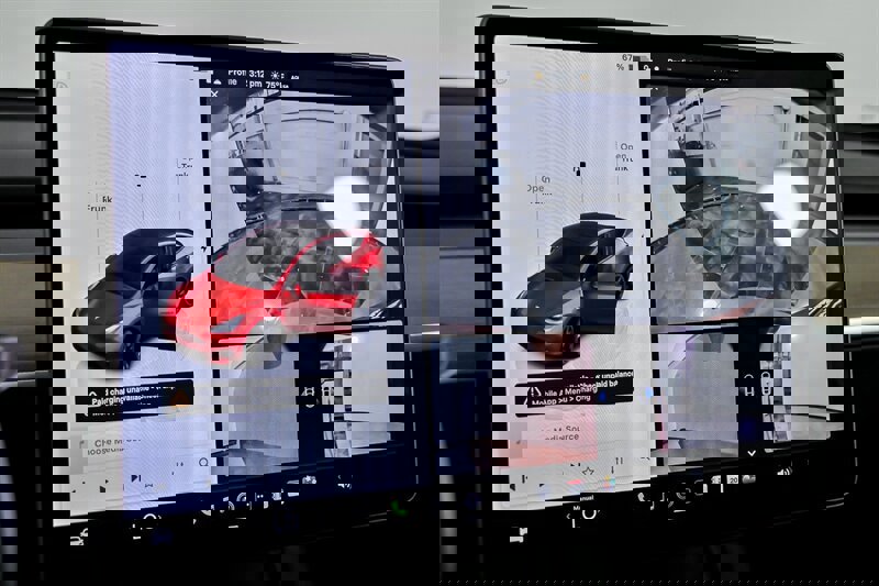 Used 2022 Tesla Model Y Long Range image 27