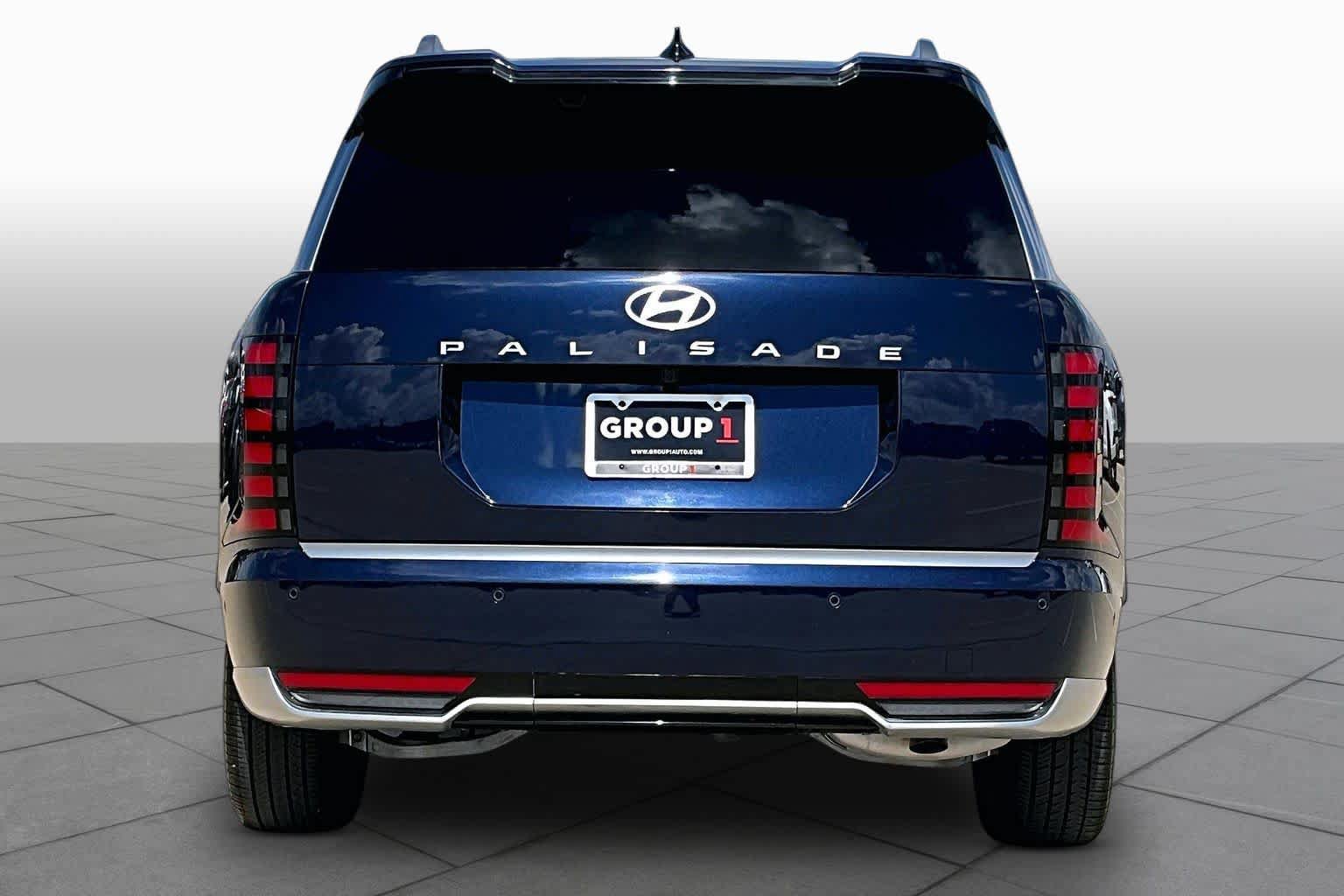 Certified 2026 Hyundai Palisade Calligraphy FWD image 9