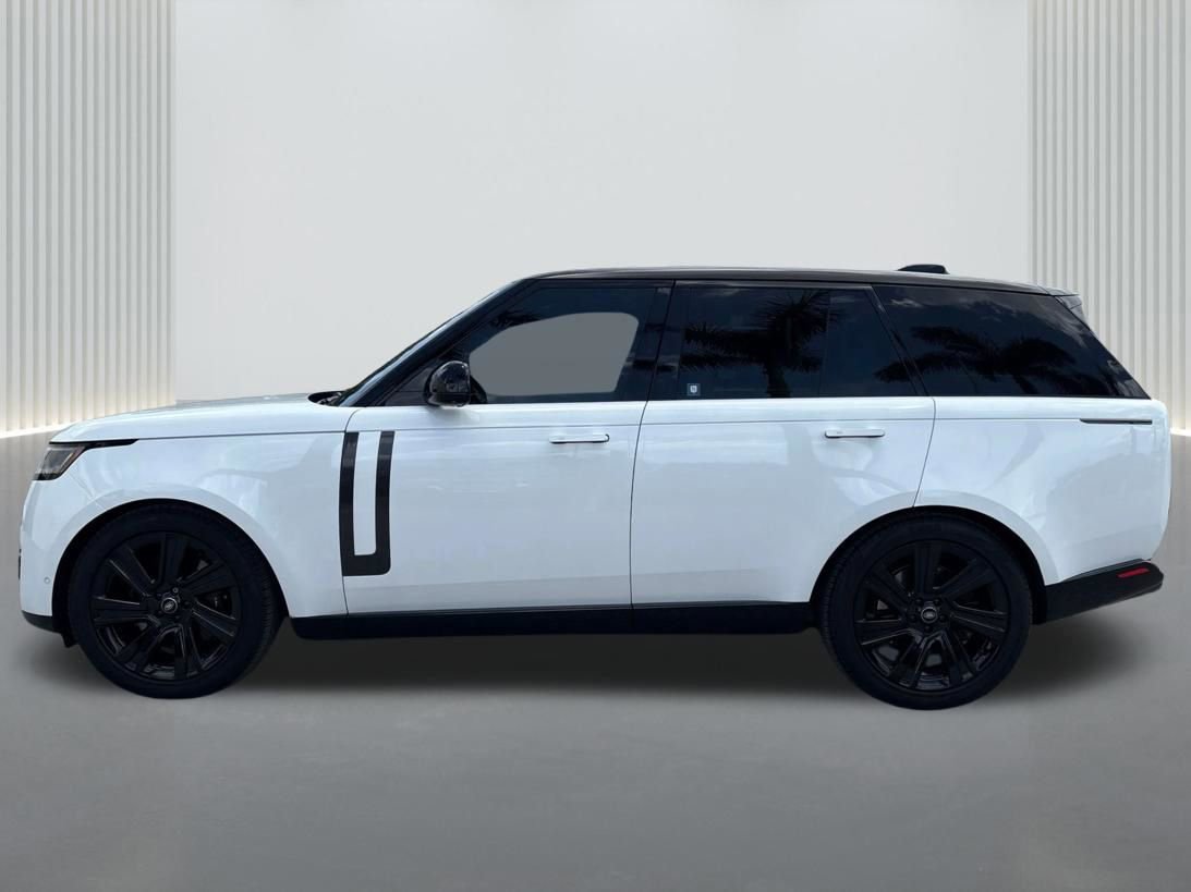 Used 2023 Land Rover Range Rover SE AWD/4WD image 8