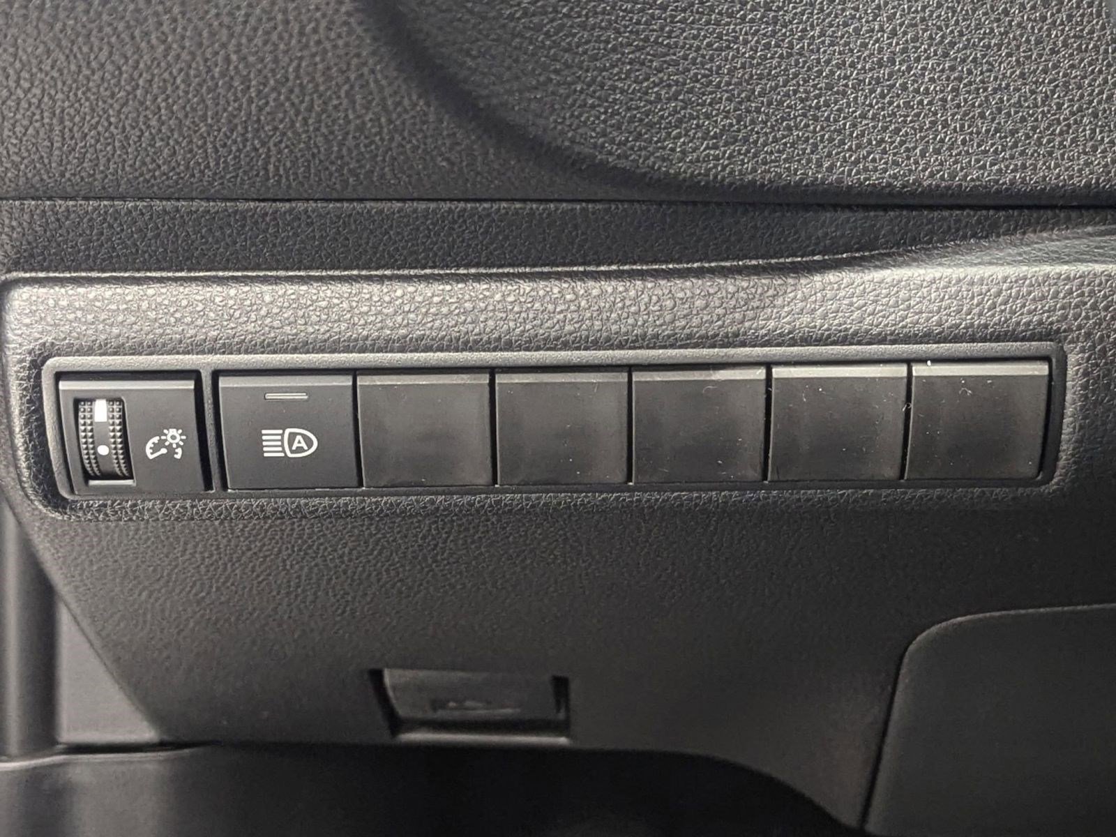 New 2026 Toyota Corolla LE image 13