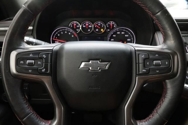 Used 2021 Chevrolet Suburban RST w/ Luxury Package image 17