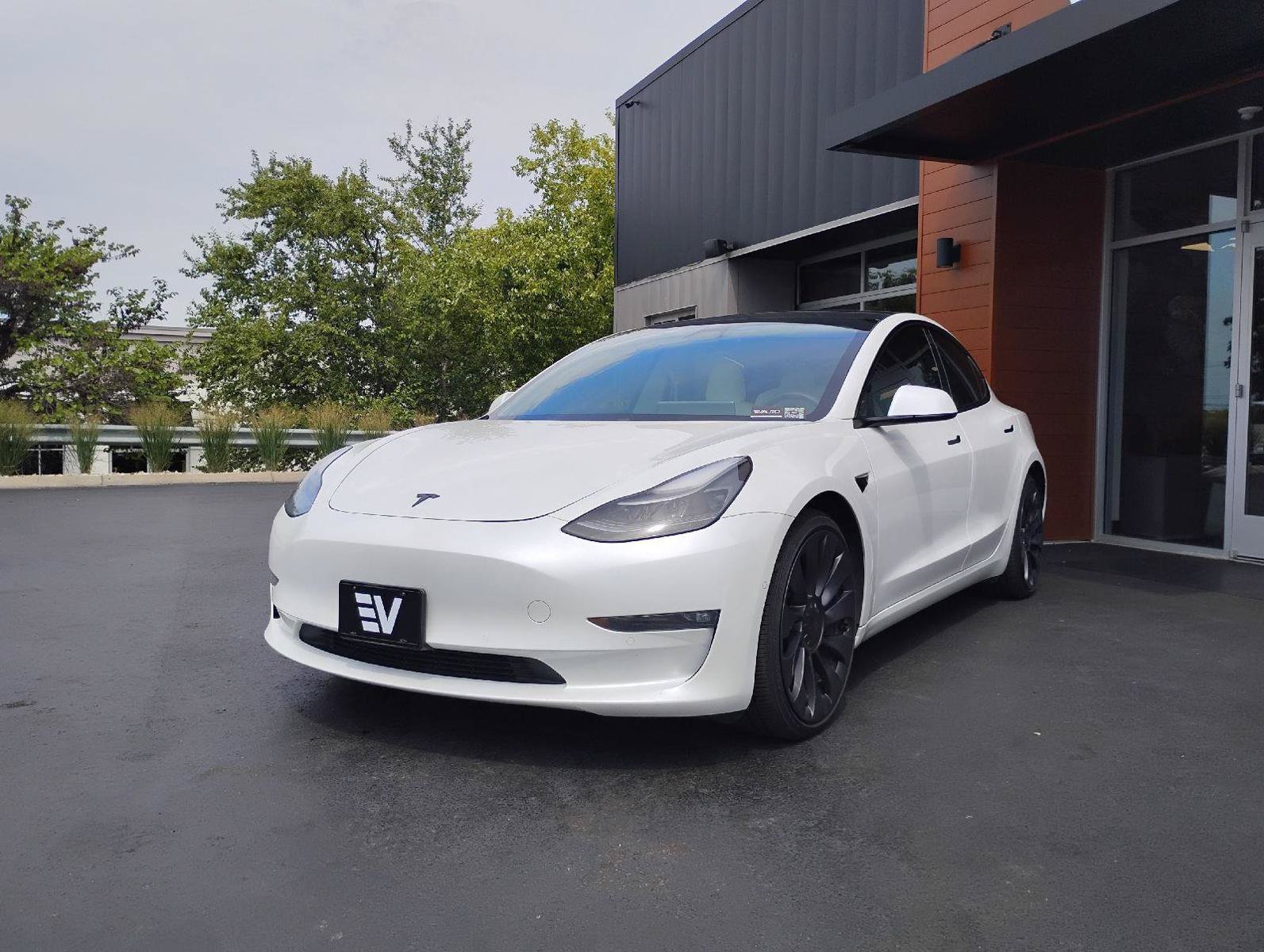 Used 2021 Tesla Model 3 Performance AWD/4WD image 4