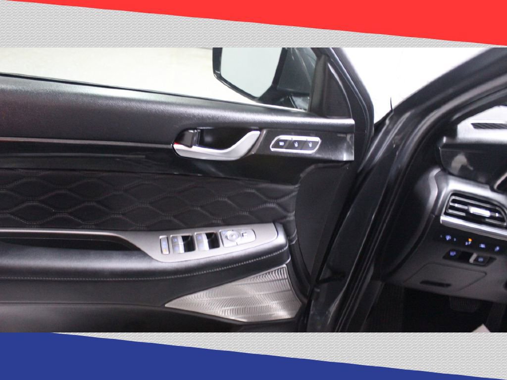 Used 2021 Hyundai Palisade Calligraphy image 13