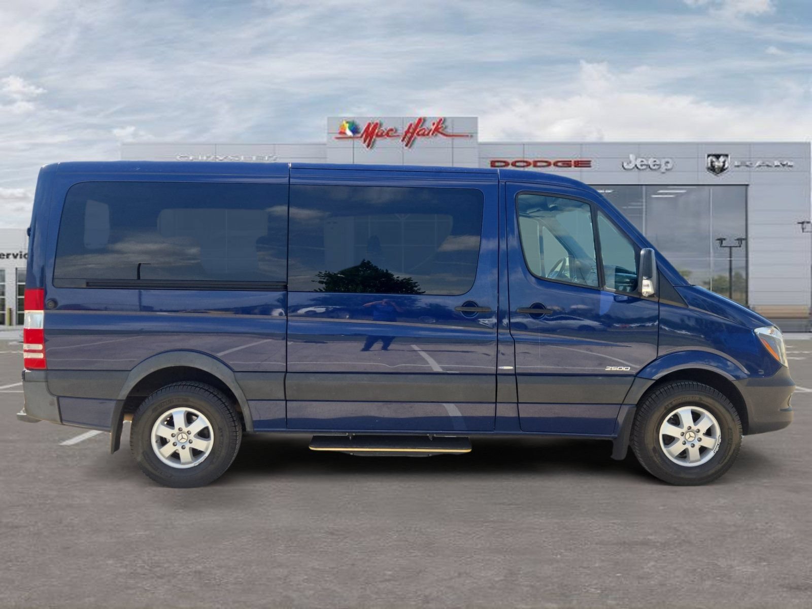Used 2016 Mercedes-Benz Sprinter 2500 image 6