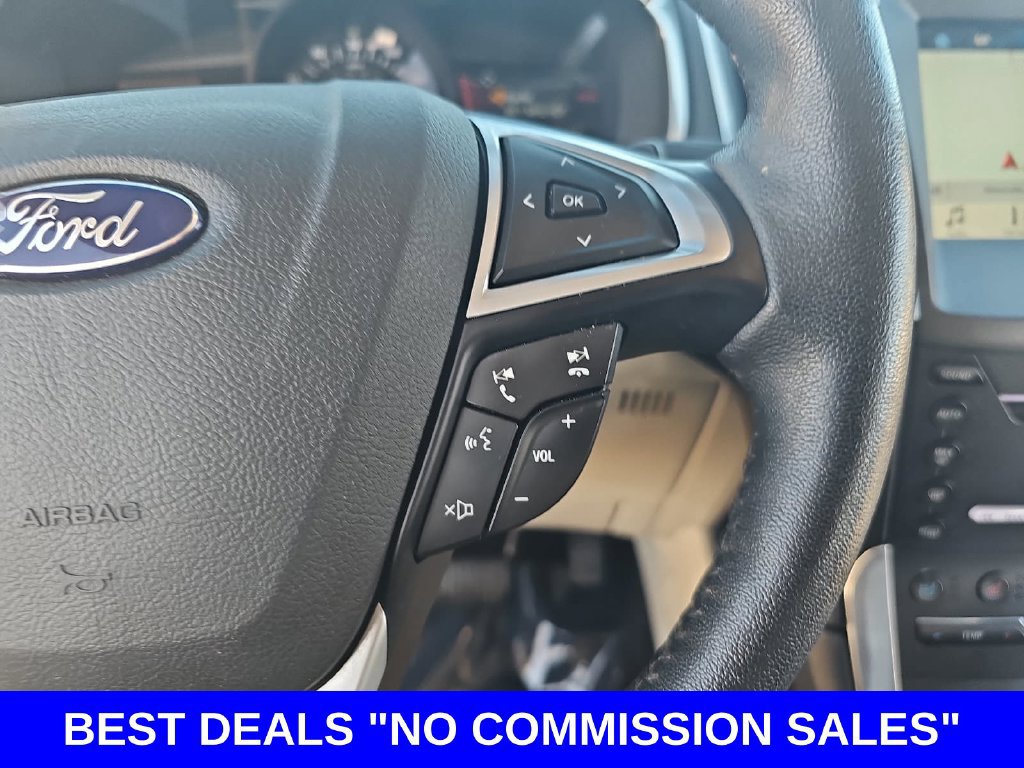 Used 2017 Ford Edge Titanium AWD/4WD image 18