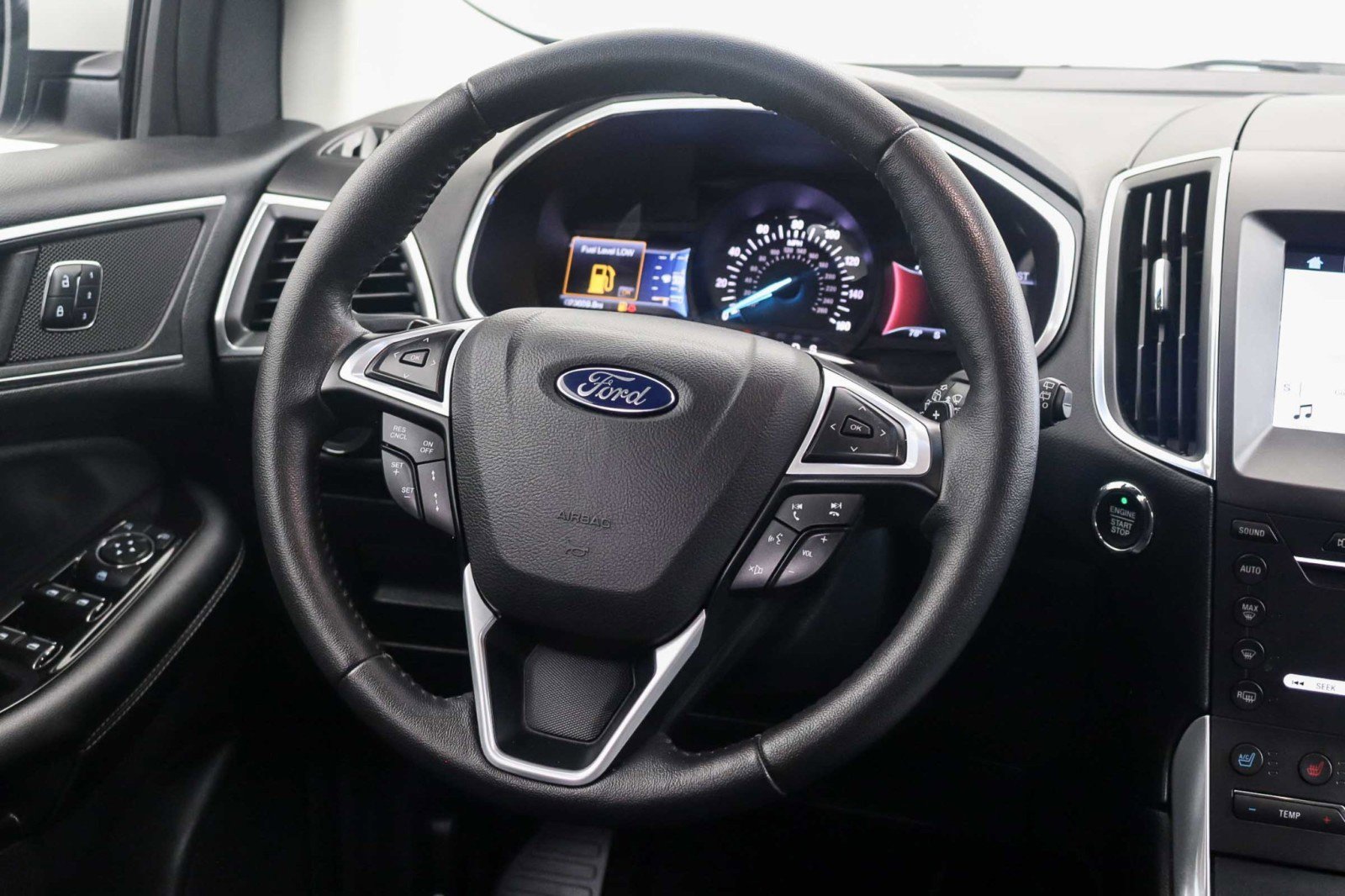 Used 2016 Ford Edge Sport w/ Equipment Group 401A AWD/4WD image 19