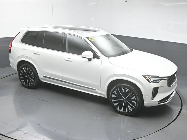 Used 2026 Volvo XC90 T8 Plus w/ Protection Package Premier AWD/4WD image 43