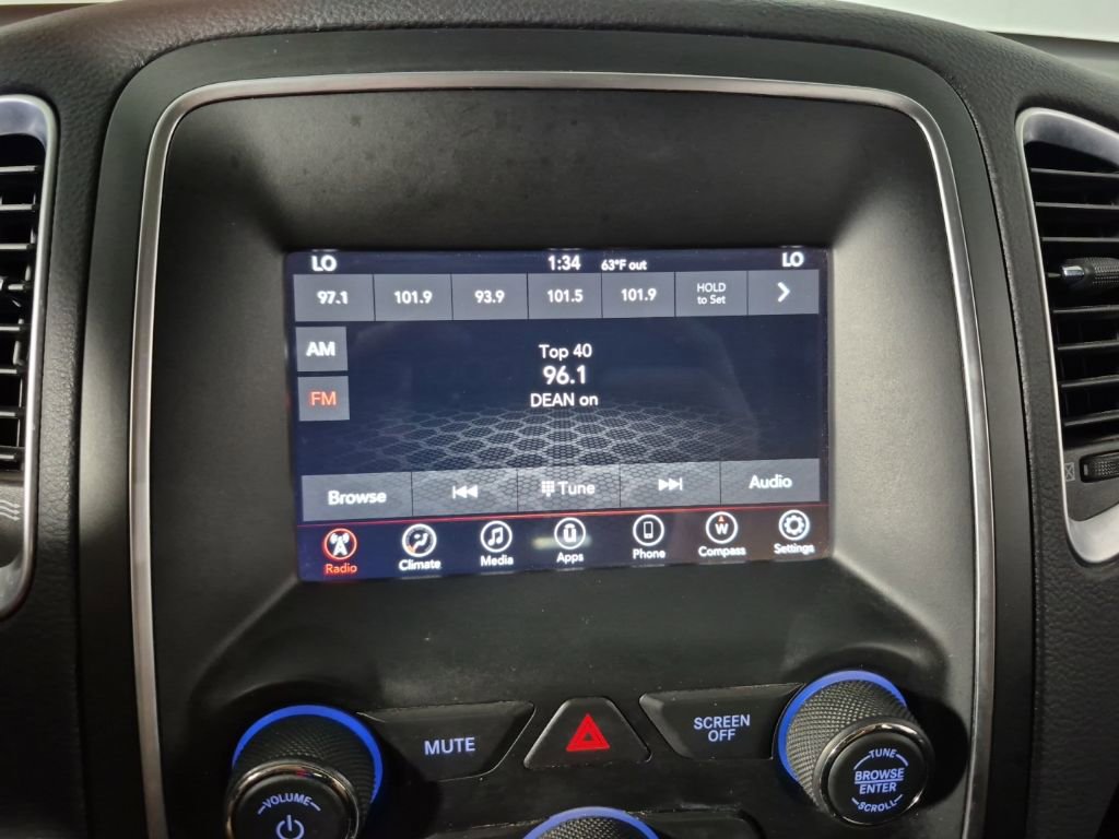 Used 2020 Dodge Durango SXT image 21