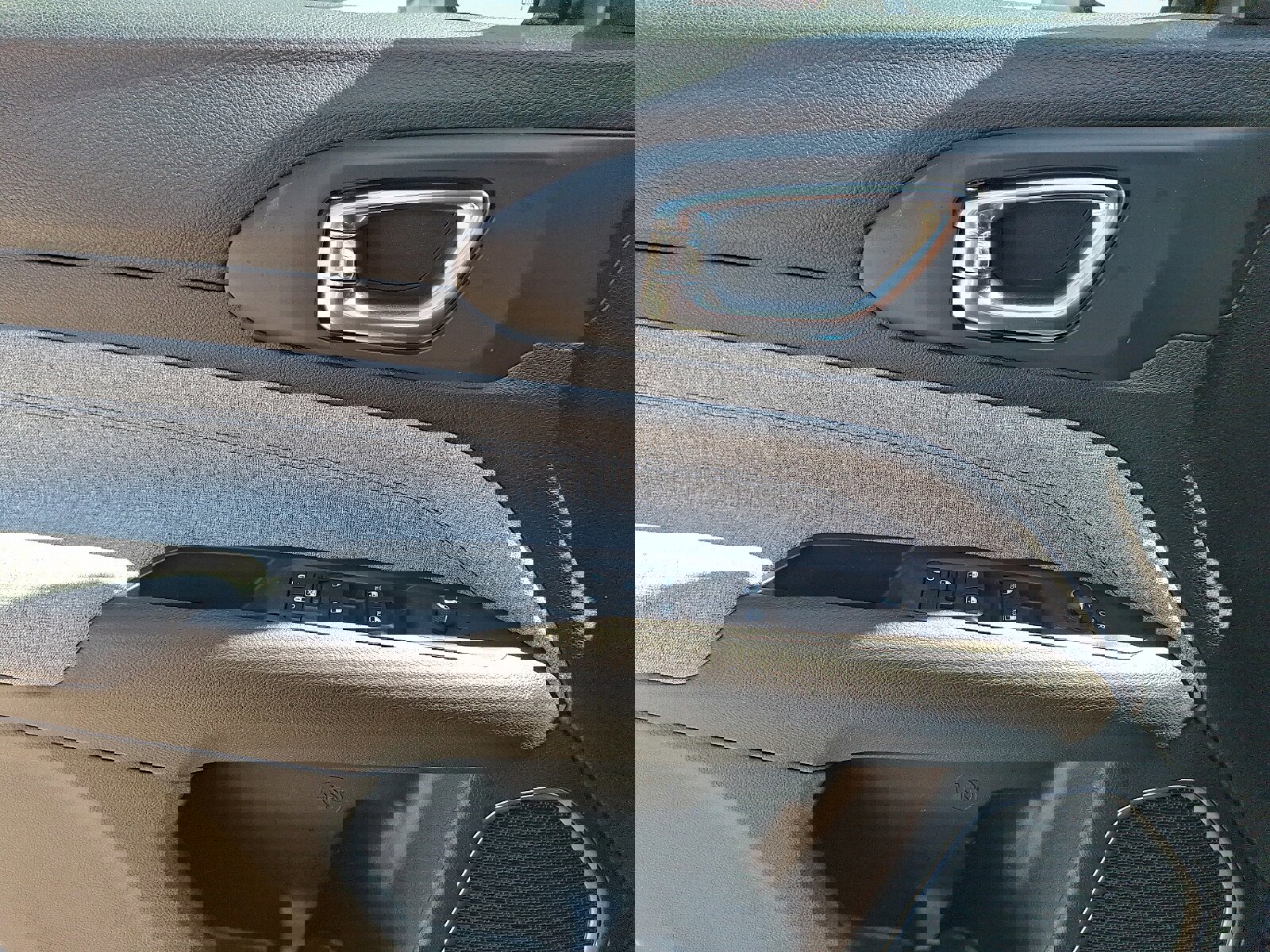 Used 2024 Jeep Compass Latitude image 12