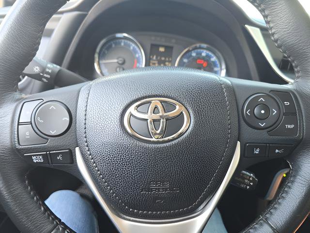 Used 2018 Toyota Corolla SE image 16