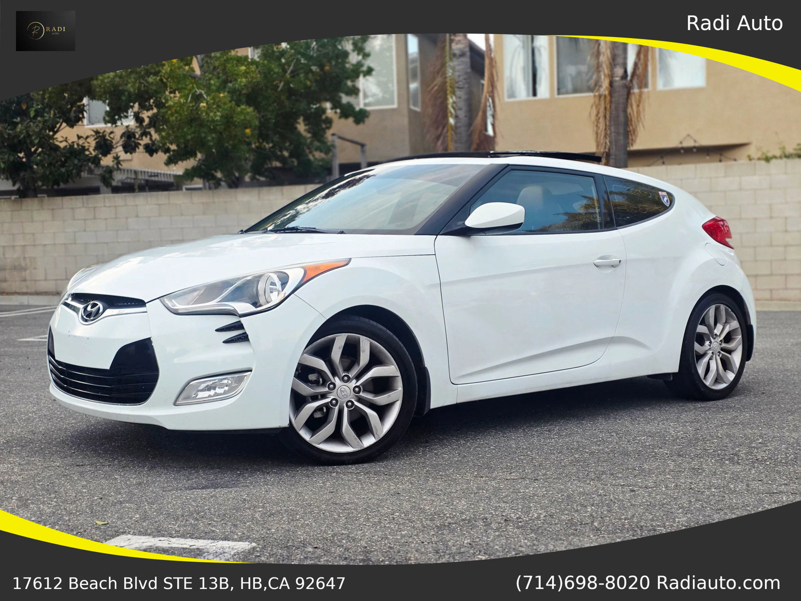 Used 2013 Hyundai Veloster w/ Style Pkg