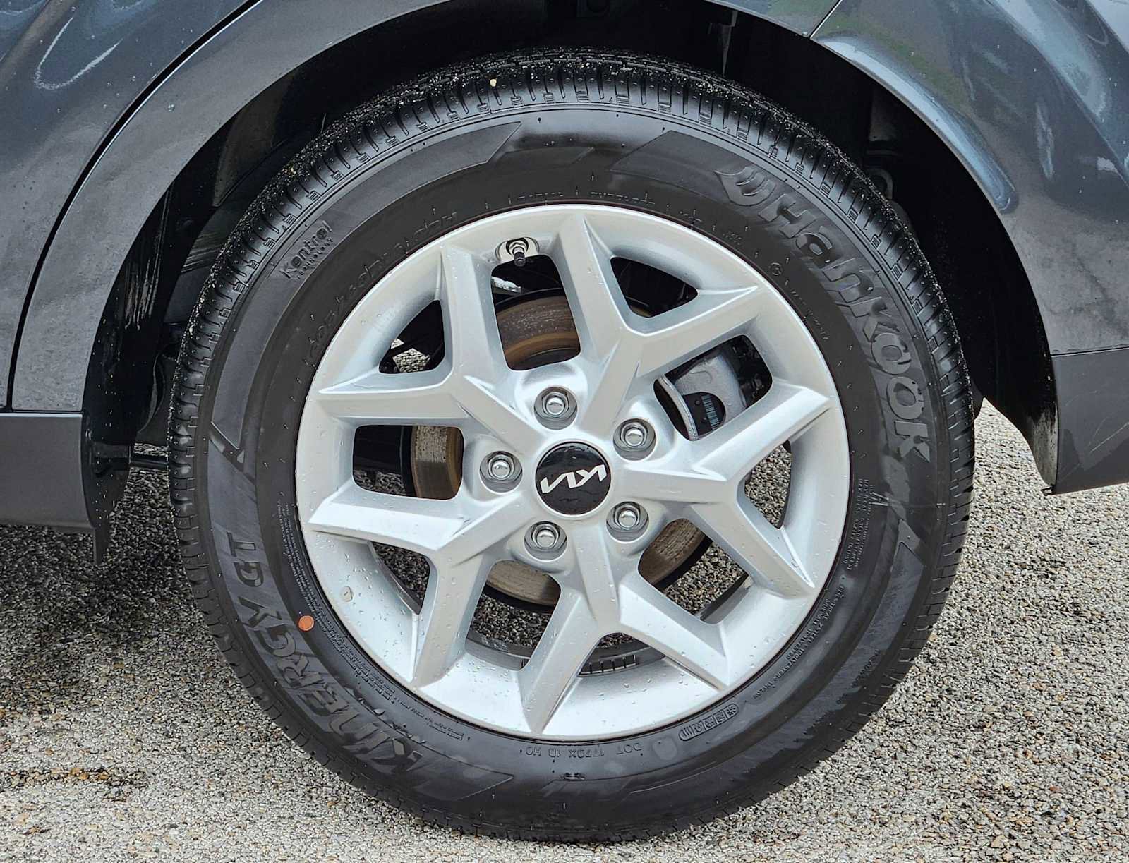 Certified 2025 Kia Soul LX FWD image 13