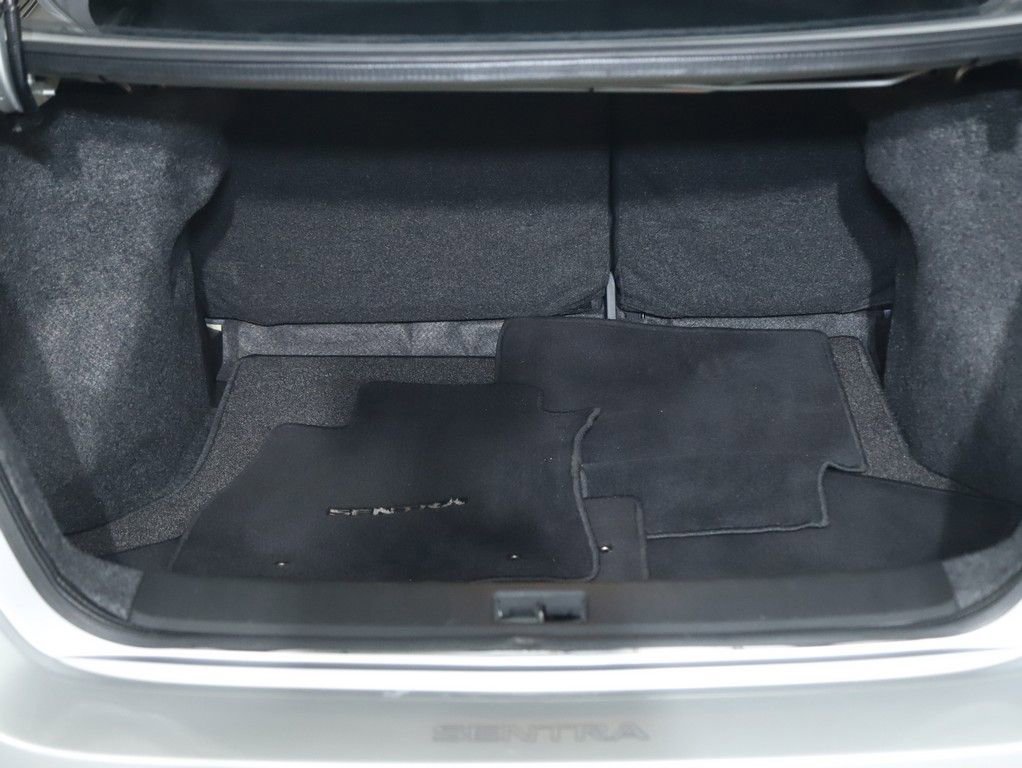 Used 2017 Nissan Sentra SR w/ Protection Package image 32