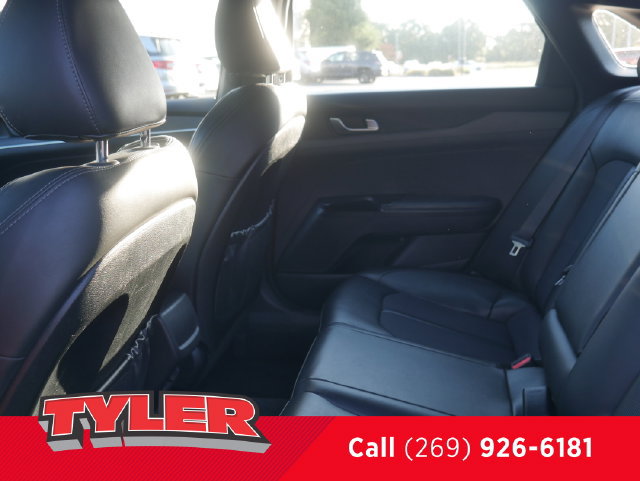 Used 2021 Kia K5 GT-Line AWD/4WD image 40
