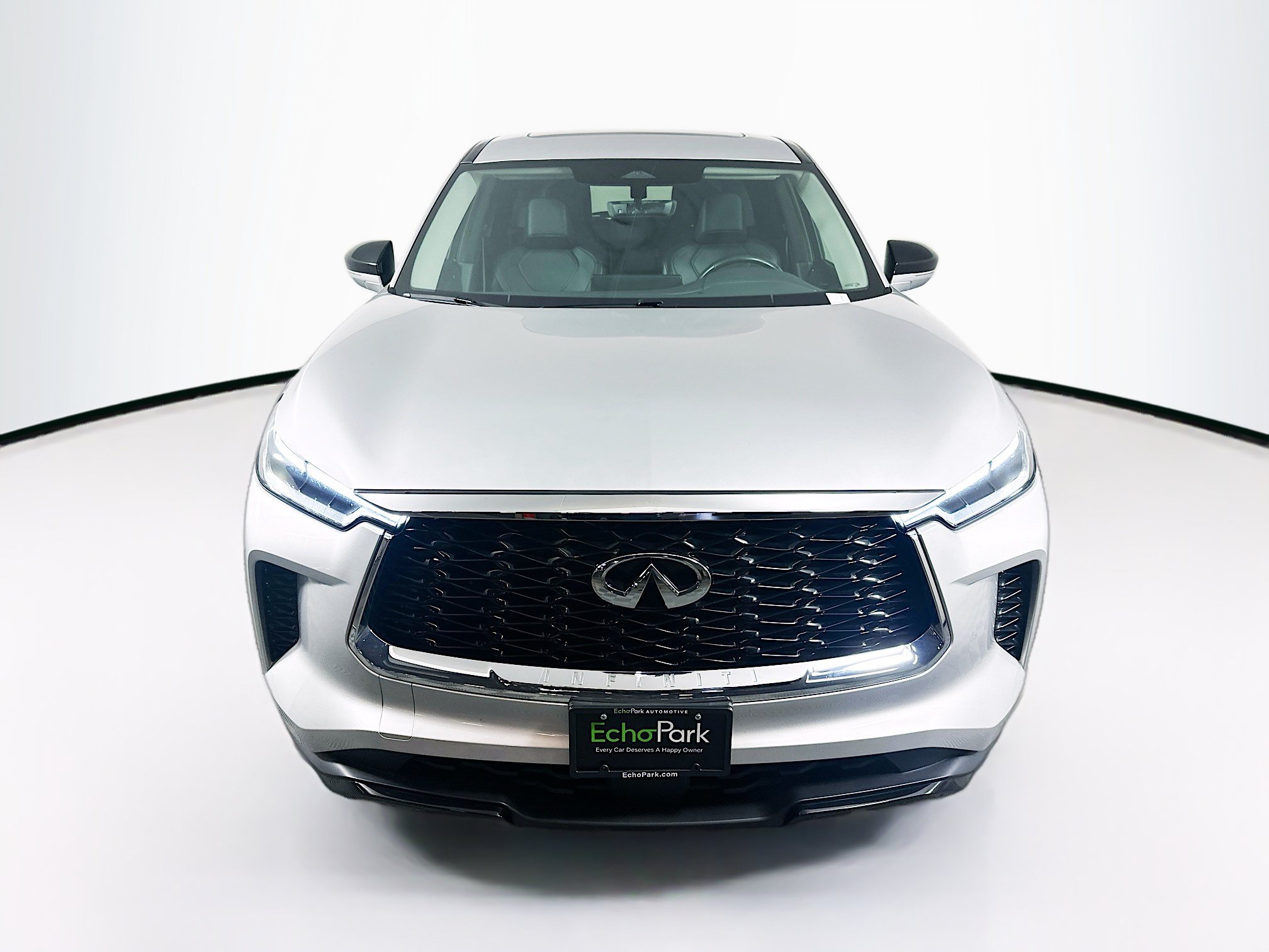 Used 2023 INFINITI QX60 Pure AWD/4WD image 2
