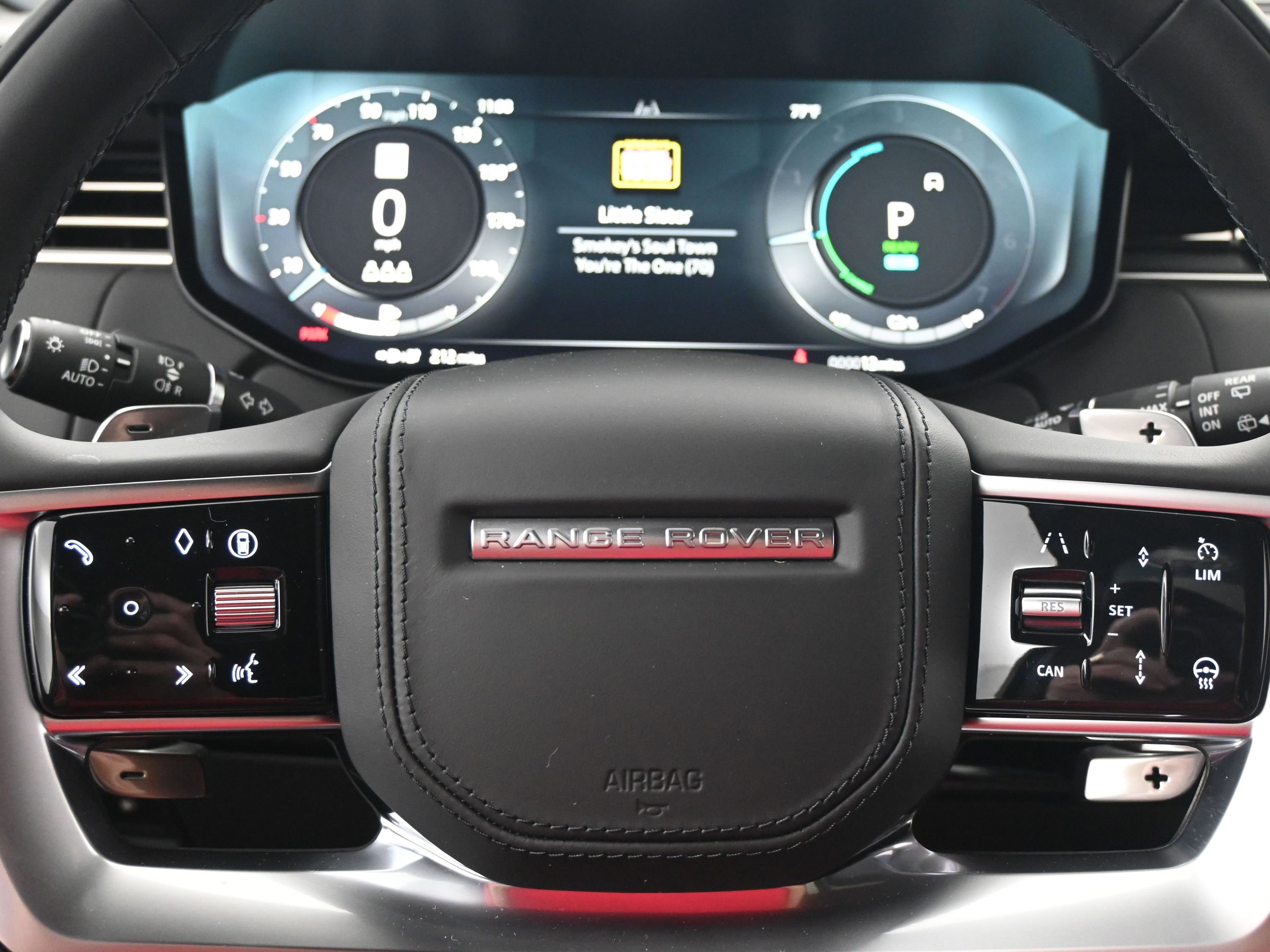 New 2025 Land Rover Range Rover SE image 16