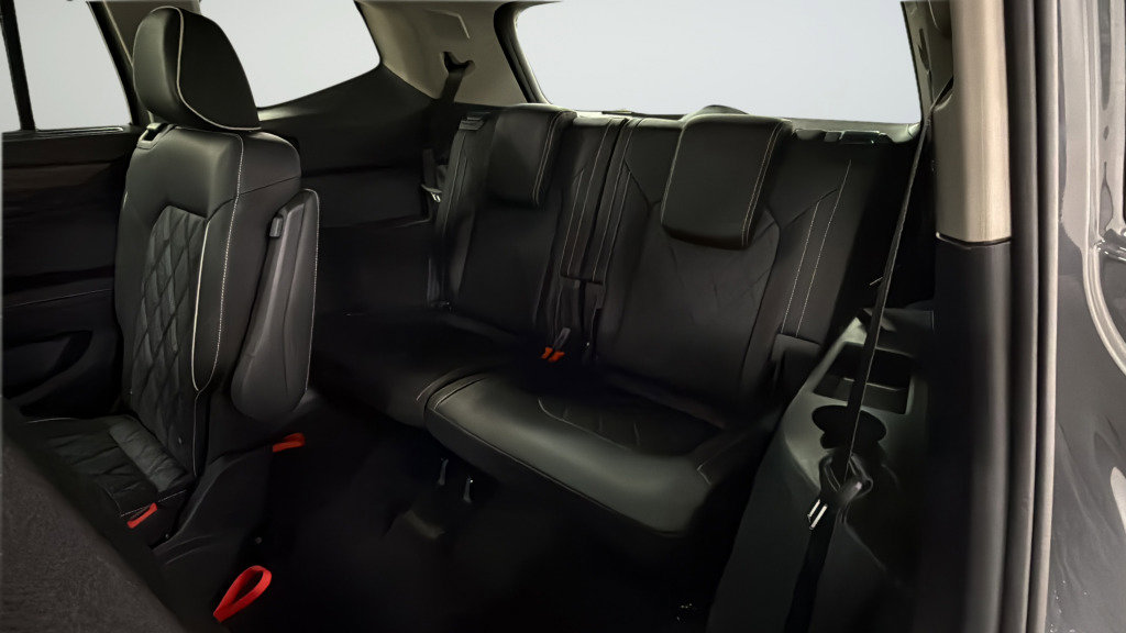 New 2026 Volkswagen Atlas SEL Premium R-Line image 33