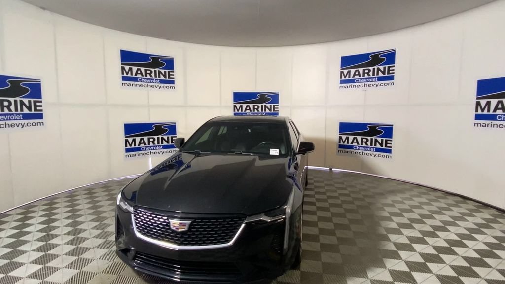 Used 2023 Cadillac CT4 Luxury w/ Cold Weather Package RWD image 5