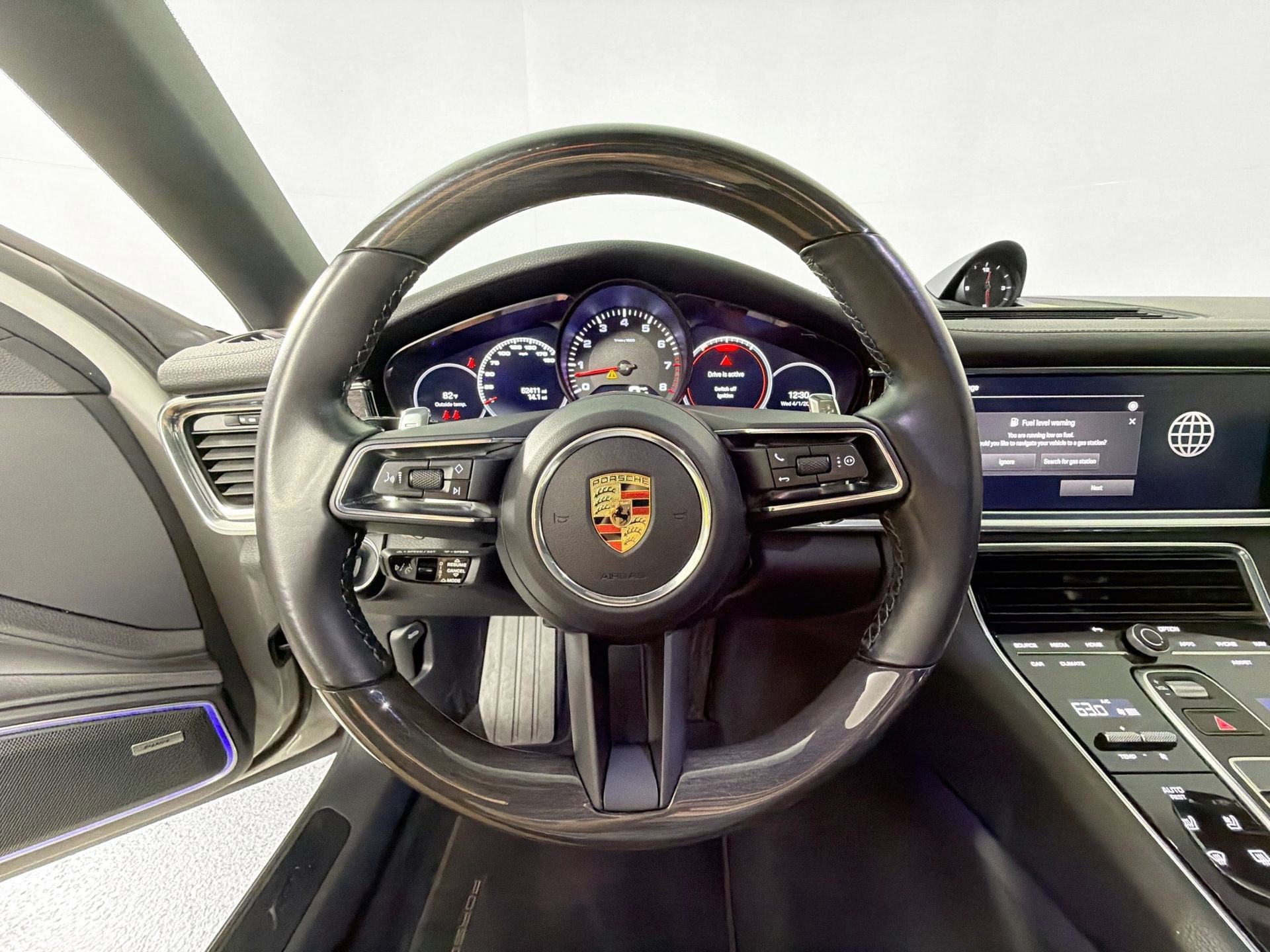 Certified 2023 Porsche Panamera Platinum Edition image 20