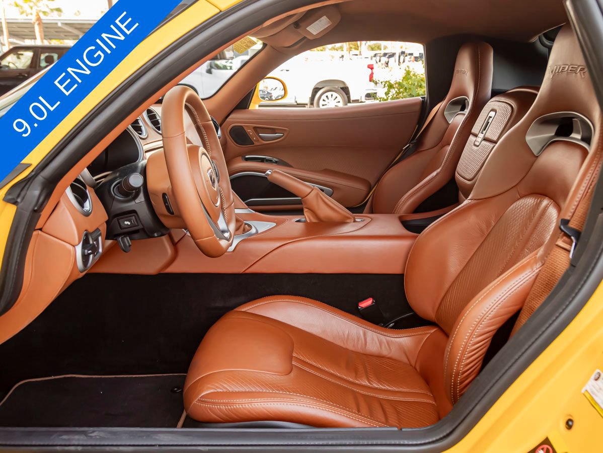 Used 2014 SRT Viper GTS w/ GTS Laguna Interior Package RWD image 17