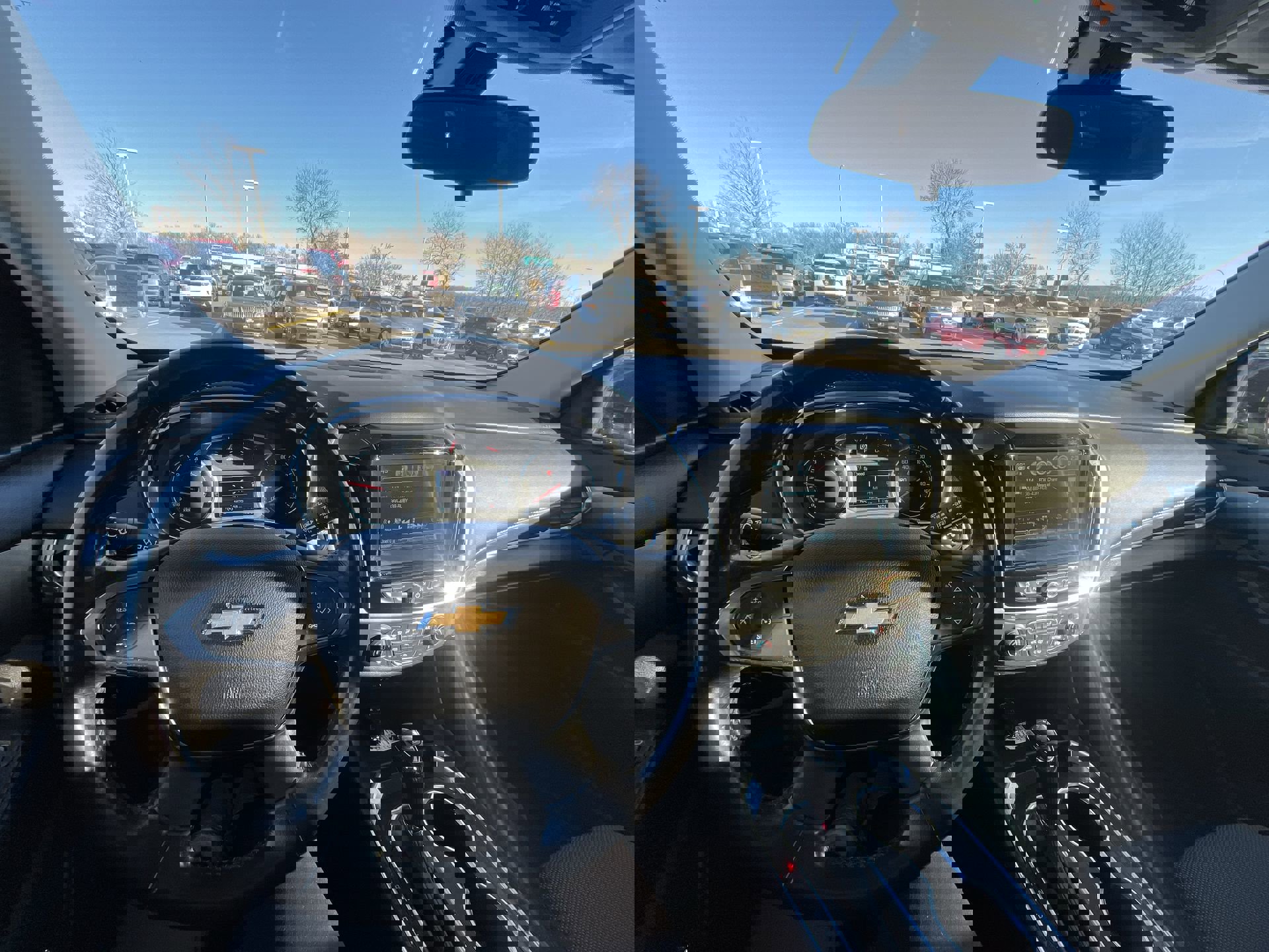 Used 2019 Chevrolet Traverse LT image 10