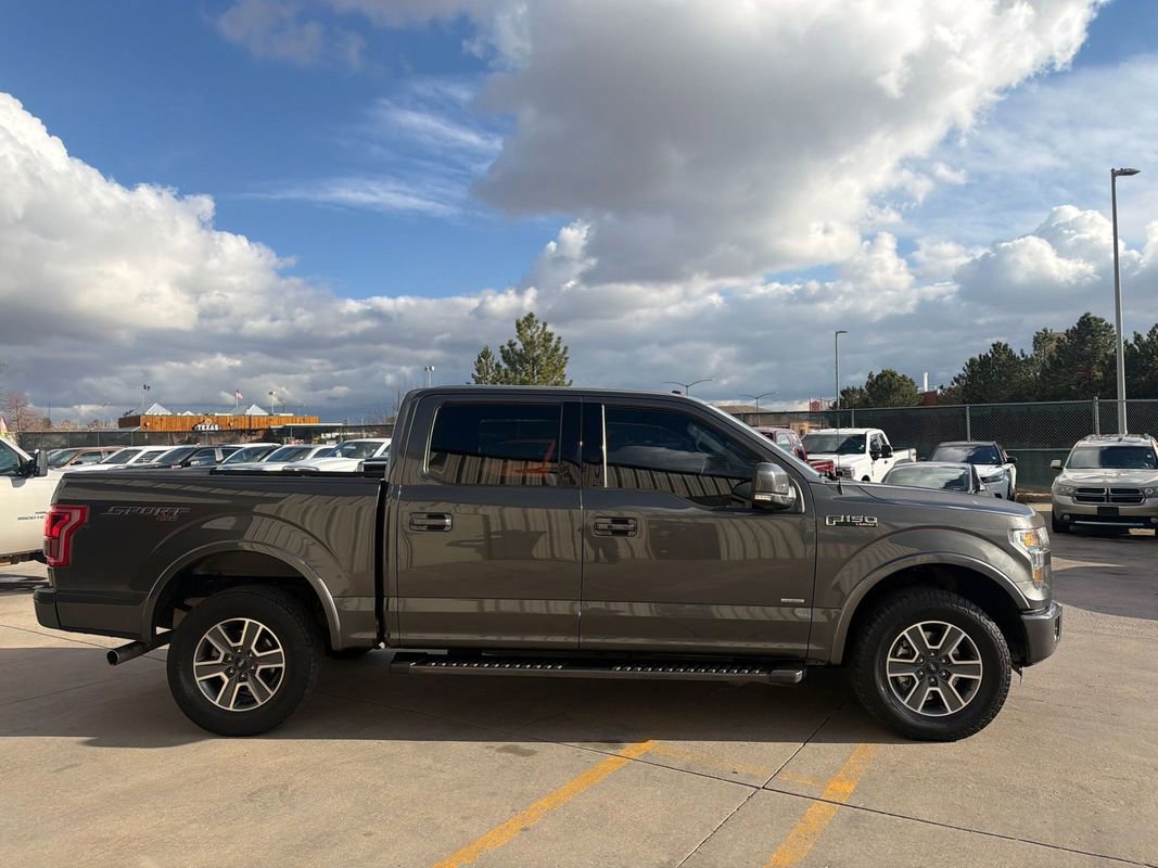 Used 2016 Ford F150 Lariat image 4
