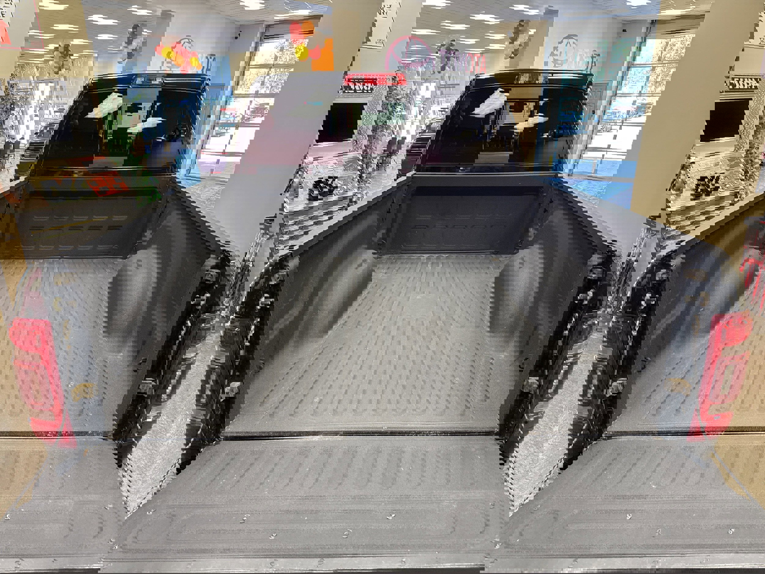 Used 2020 RAM 2500 Laramie image 47