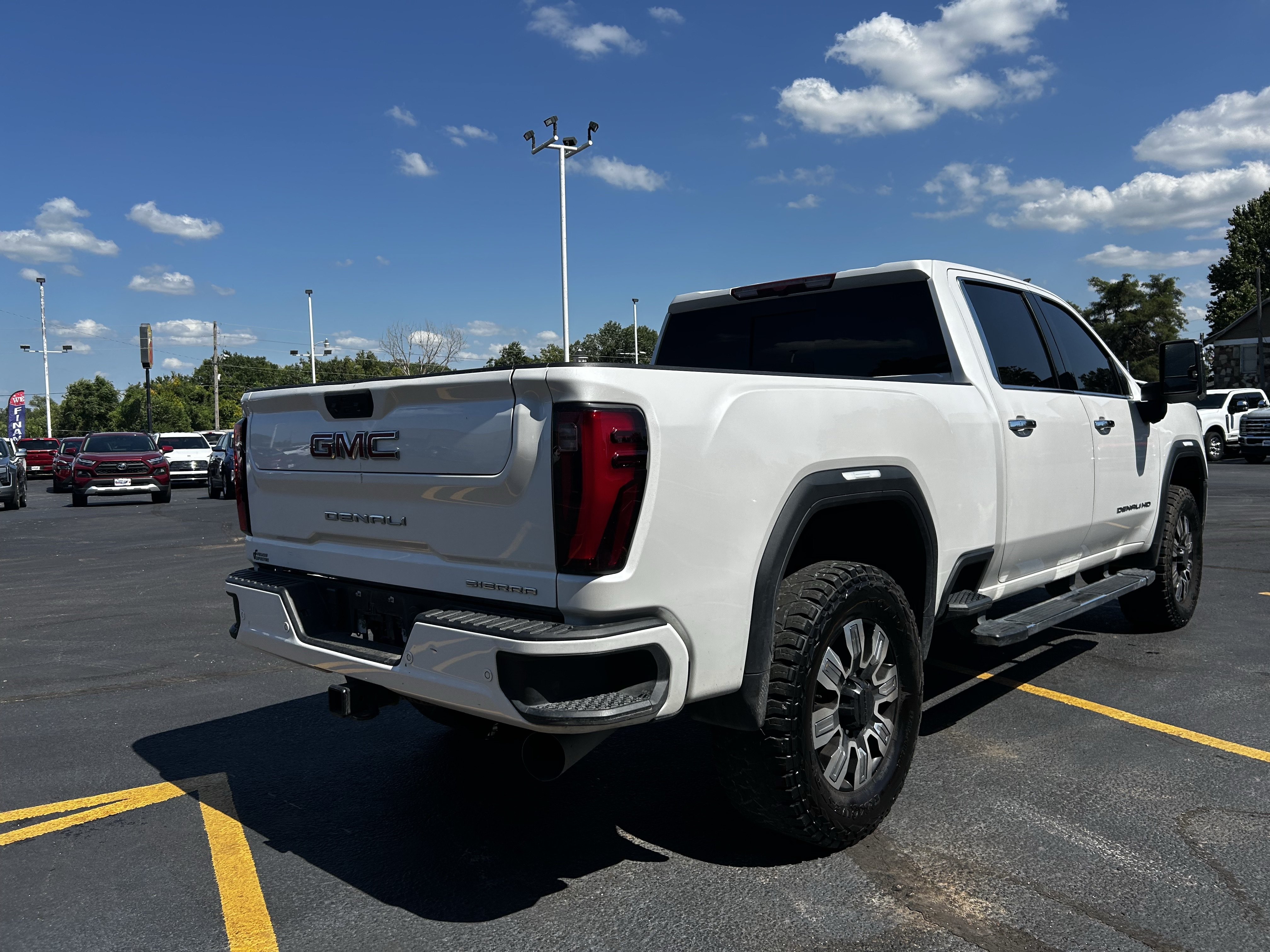 Used 2024 GMC Sierra 2500 Denali w/ Max Trailering Package AWD/4WD image 7