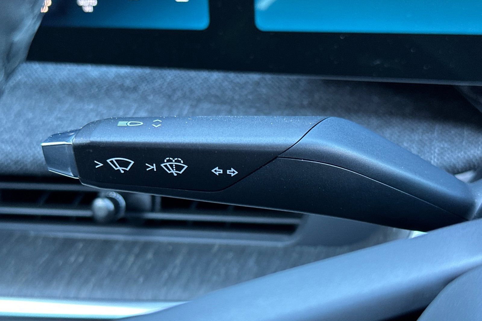 Used 2024 Lucid Air Touring image 36