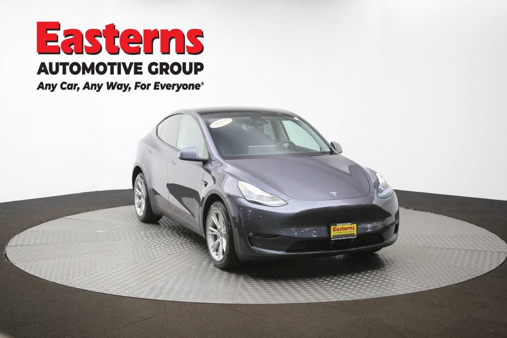 Used 2022 Tesla Model Y Long Range image 48