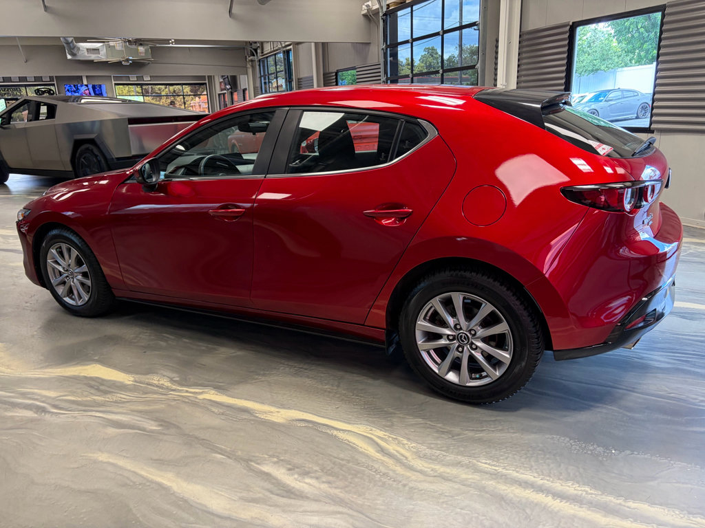Used 2019 MAZDA MAZDA3 AWD Hatchback image 32