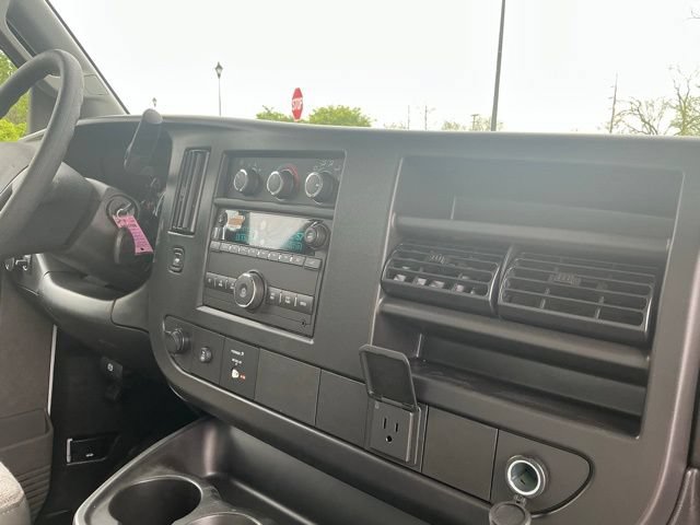 New 2026 Chevrolet Express 4500 w/ Power Convenience Package RWD image 25
