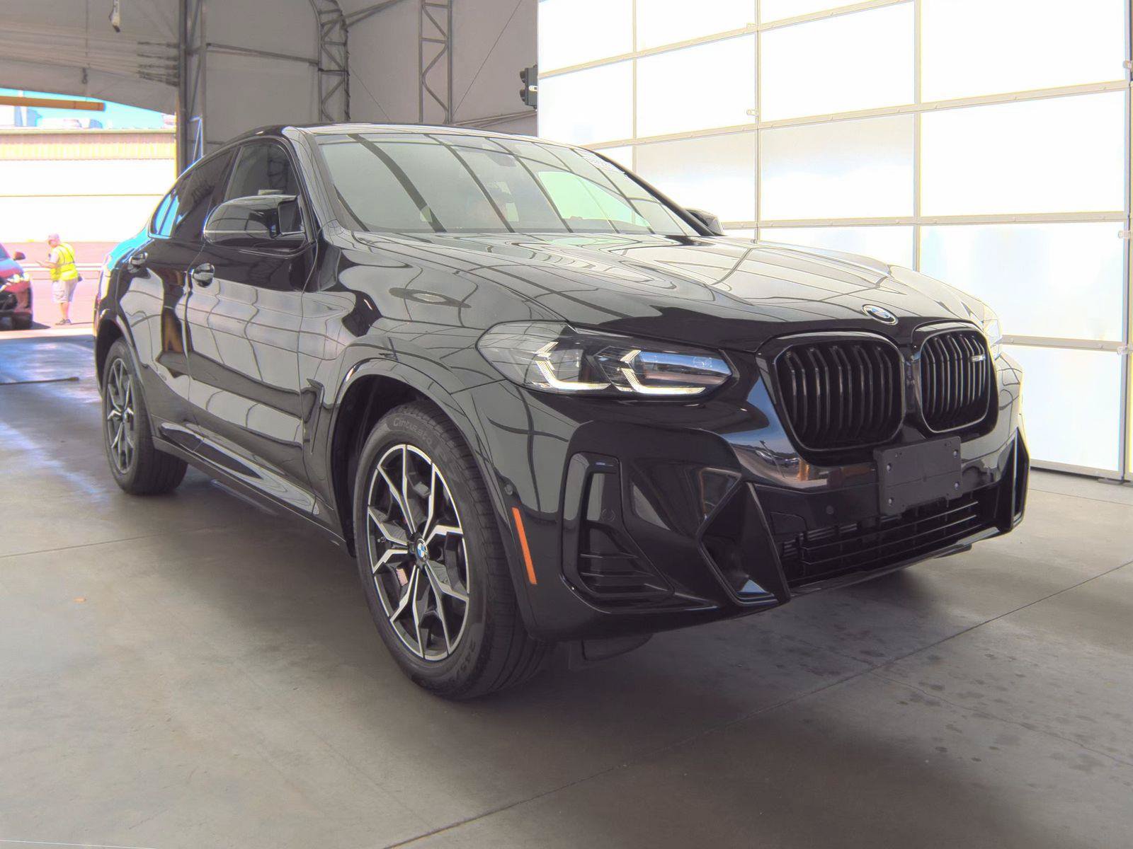 Used 2025 BMW X4 M40i w/ Premium Package AWD/4WD image 6