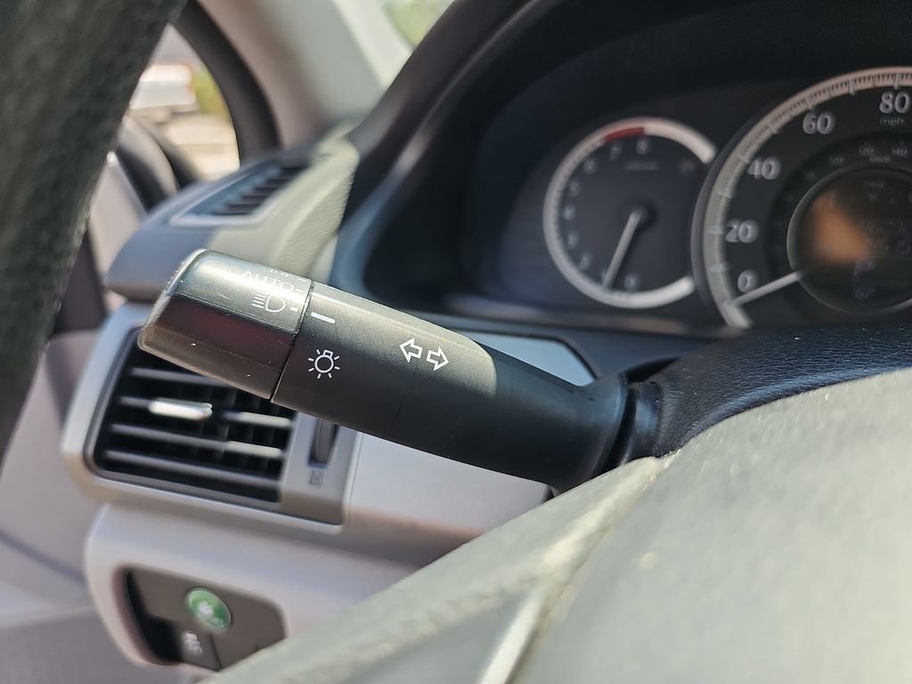 Used 2013 Honda Accord LX image 29