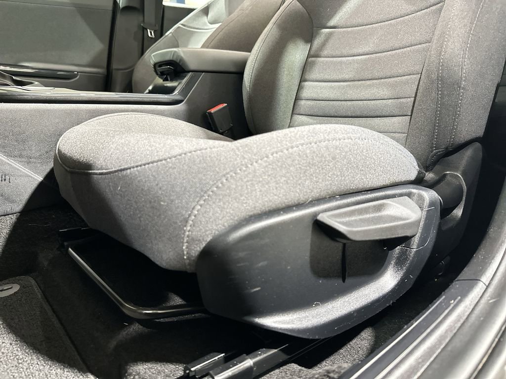 Used 2025 Kia K4 EX image 14