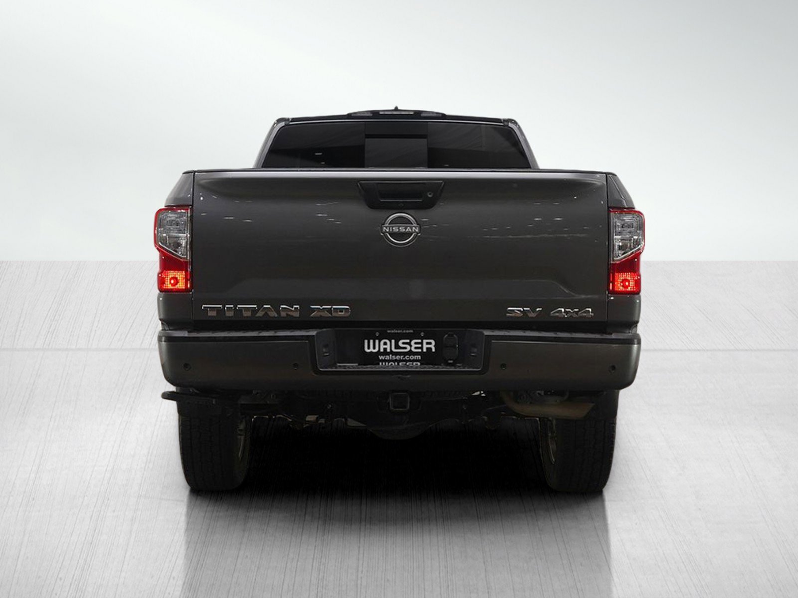 Used 2024 Nissan Titan SV w/ SV Convenience Package image 4