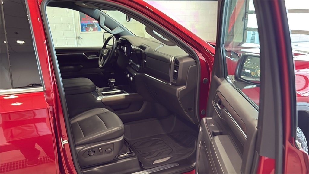 Used 2024 GMC Sierra 1500 SLT w/ SLT Premium Plus Package image 12