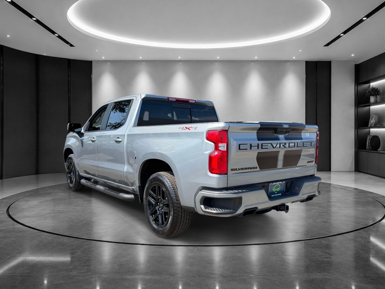 Used 2025 Chevrolet Silverado 1500 RST w/ Rally Edition AWD/4WD image 4