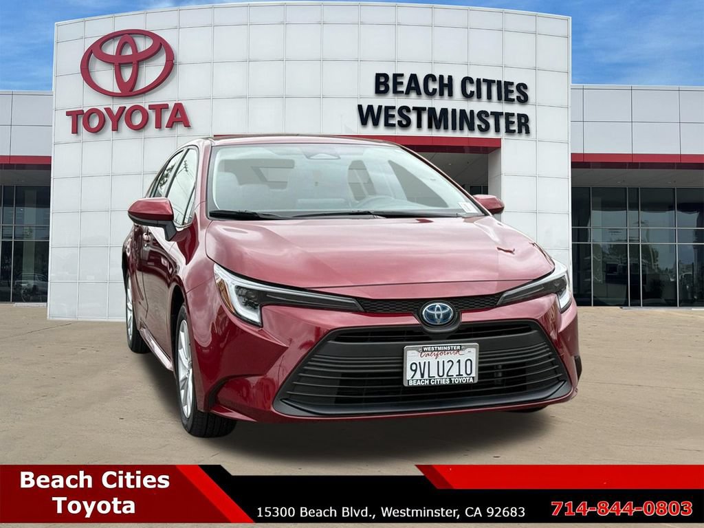 Certified 2025 Toyota Corolla LE w/ LE Premium Package FWD image 3