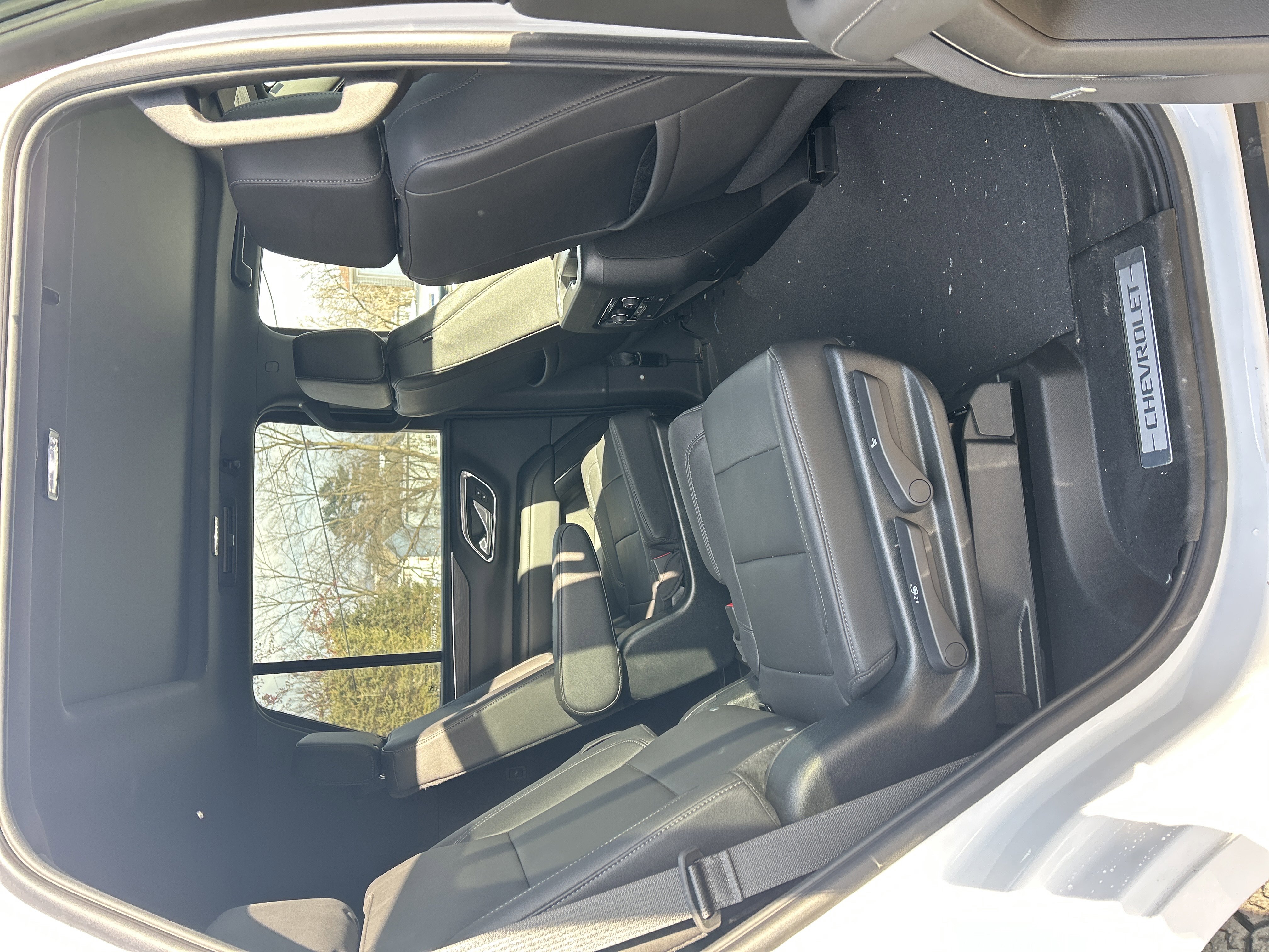 Used 2023 Chevrolet Tahoe Z71 w/ Luxury Package image 12