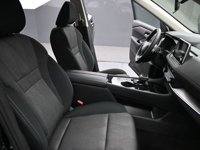 New 2026 Nissan Rogue SV w/ Cold Weather Package FWD image 27