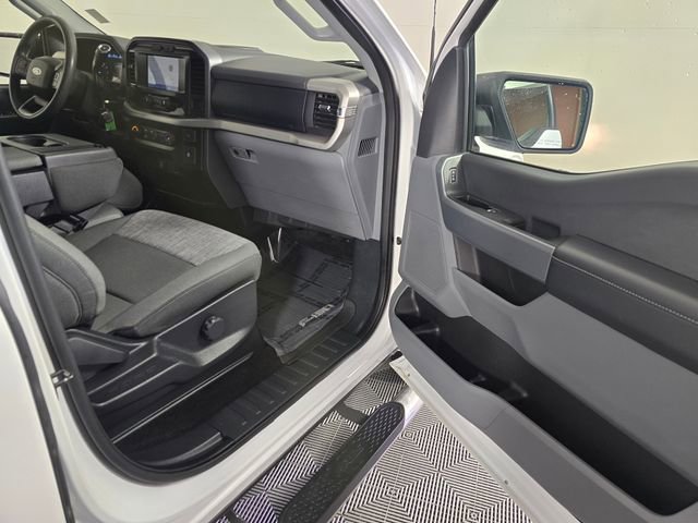 Used 2022 Ford F150 XLT w/ Trailer Tow Package AWD/4WD image 13