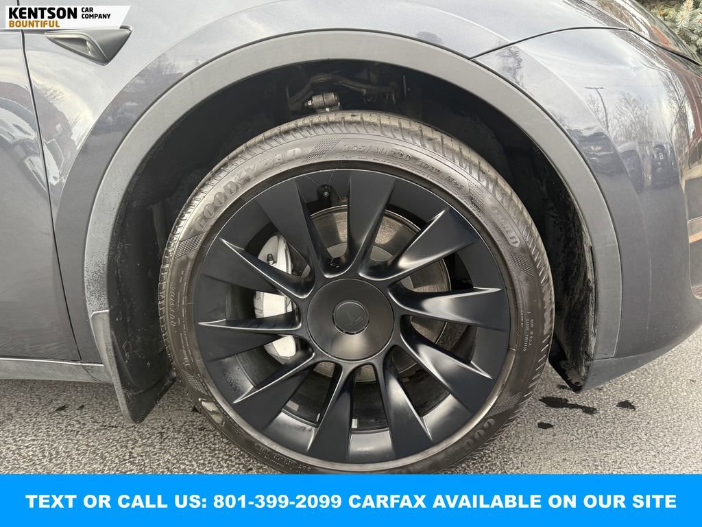 Used 2024 Tesla Model Y Long Range image 16