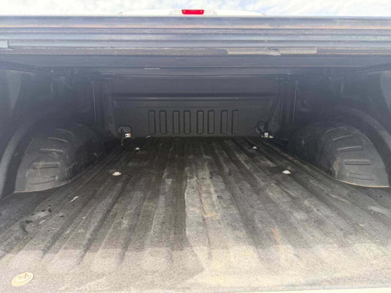 Used 2017 Ford F250 XLT w/ XLT Value Package AWD/4WD image 6