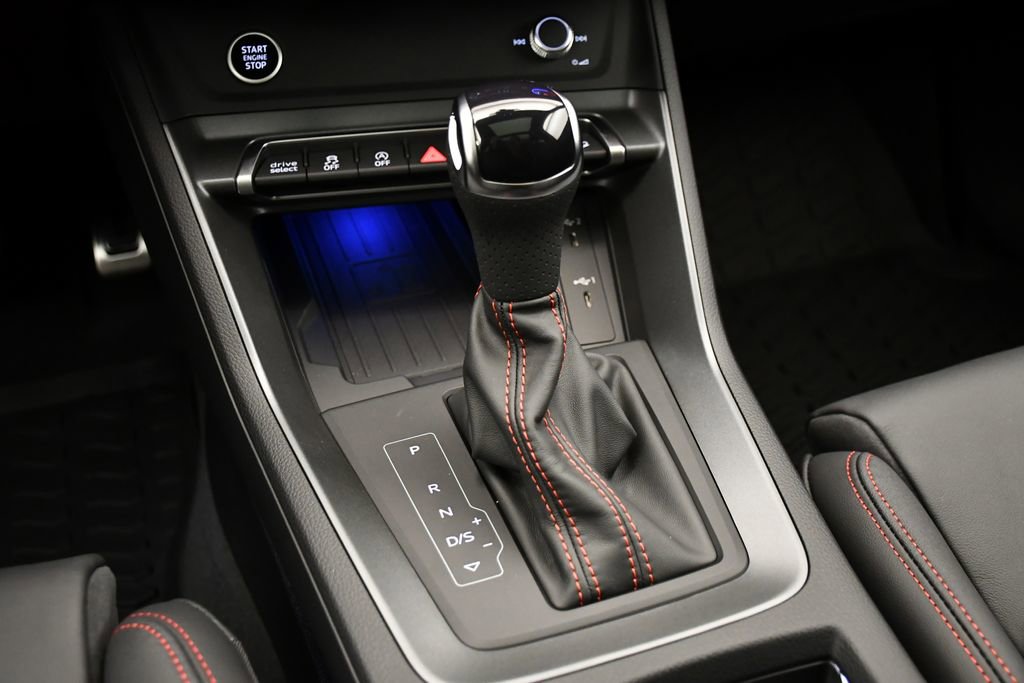 Used 2025 Audi Q3 2.0T Premium Plus w/ Premium Plus Package image 31