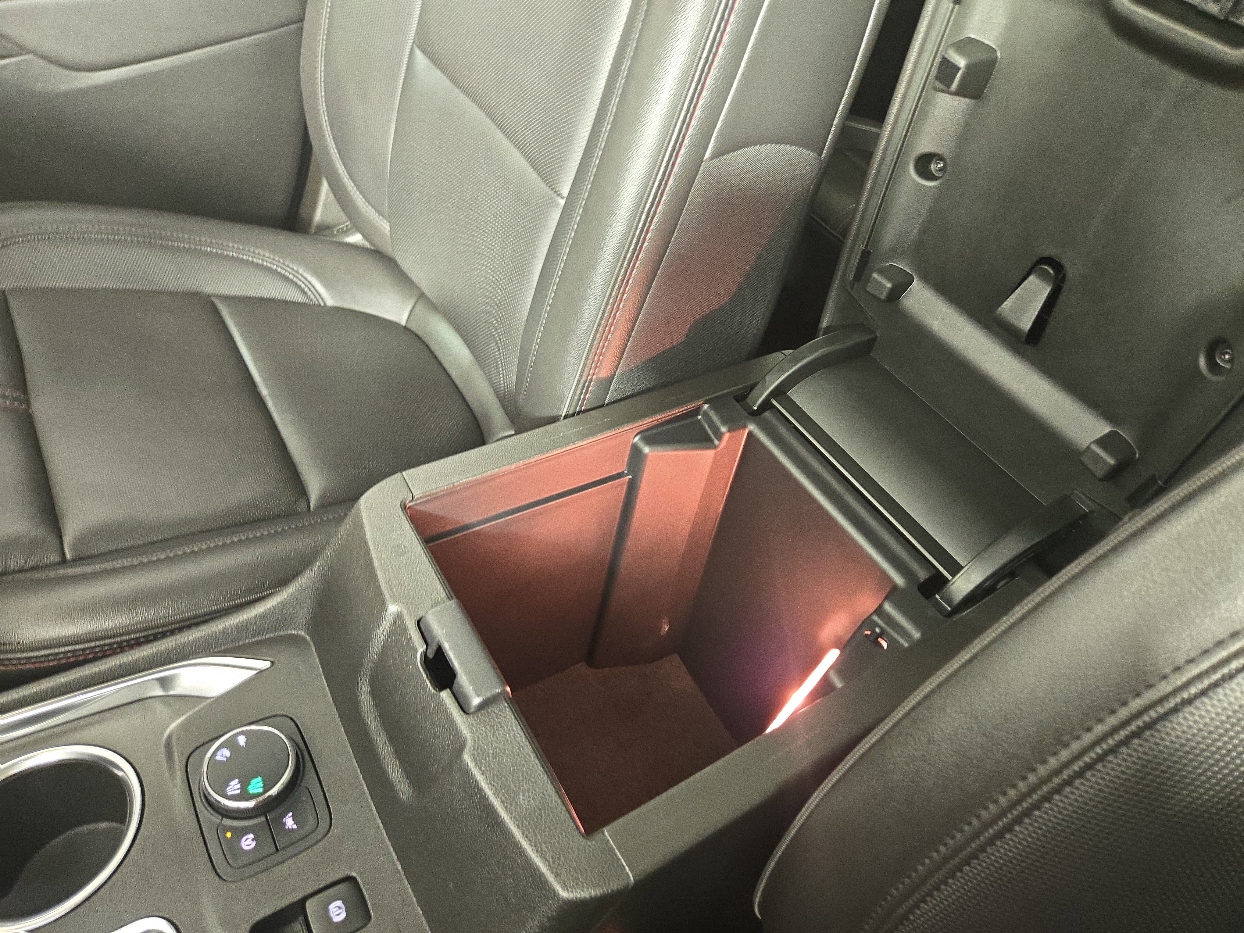 Certified 2022 Chevrolet Traverse RS w/ LPO, Floor Liner Package image 32