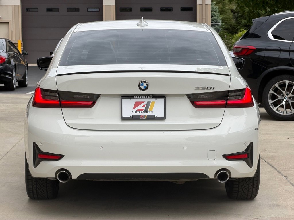 Used 2021 BMW 330i Sedan w/ Driving Assistance Package RWD image 11