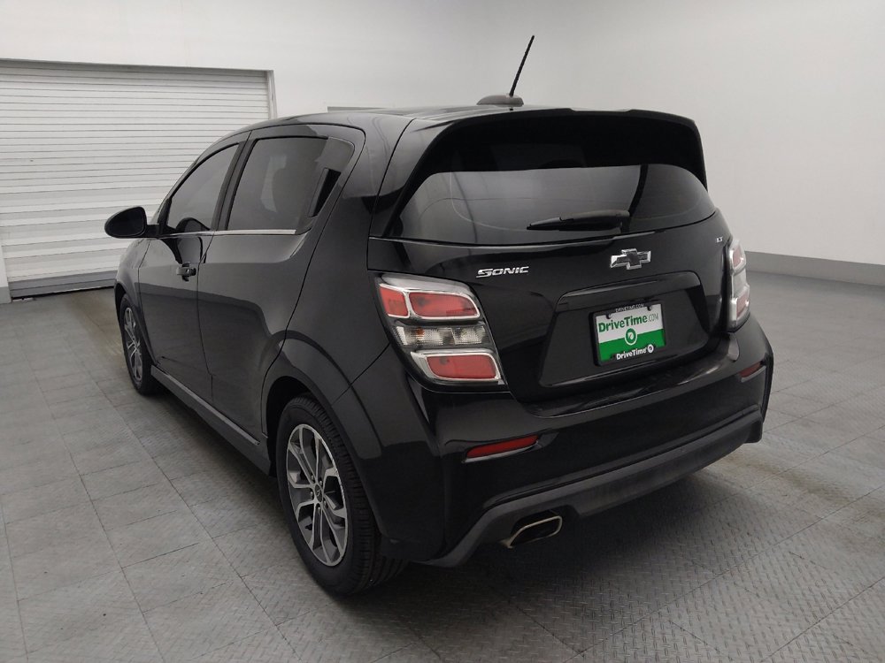 Used 2018 Chevrolet Sonic LT image 5