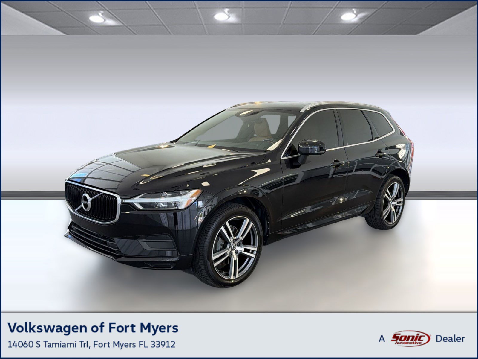 Used 2020 Volvo XC60 T5 Momentum w/ Protection Package Premier FWD image 1