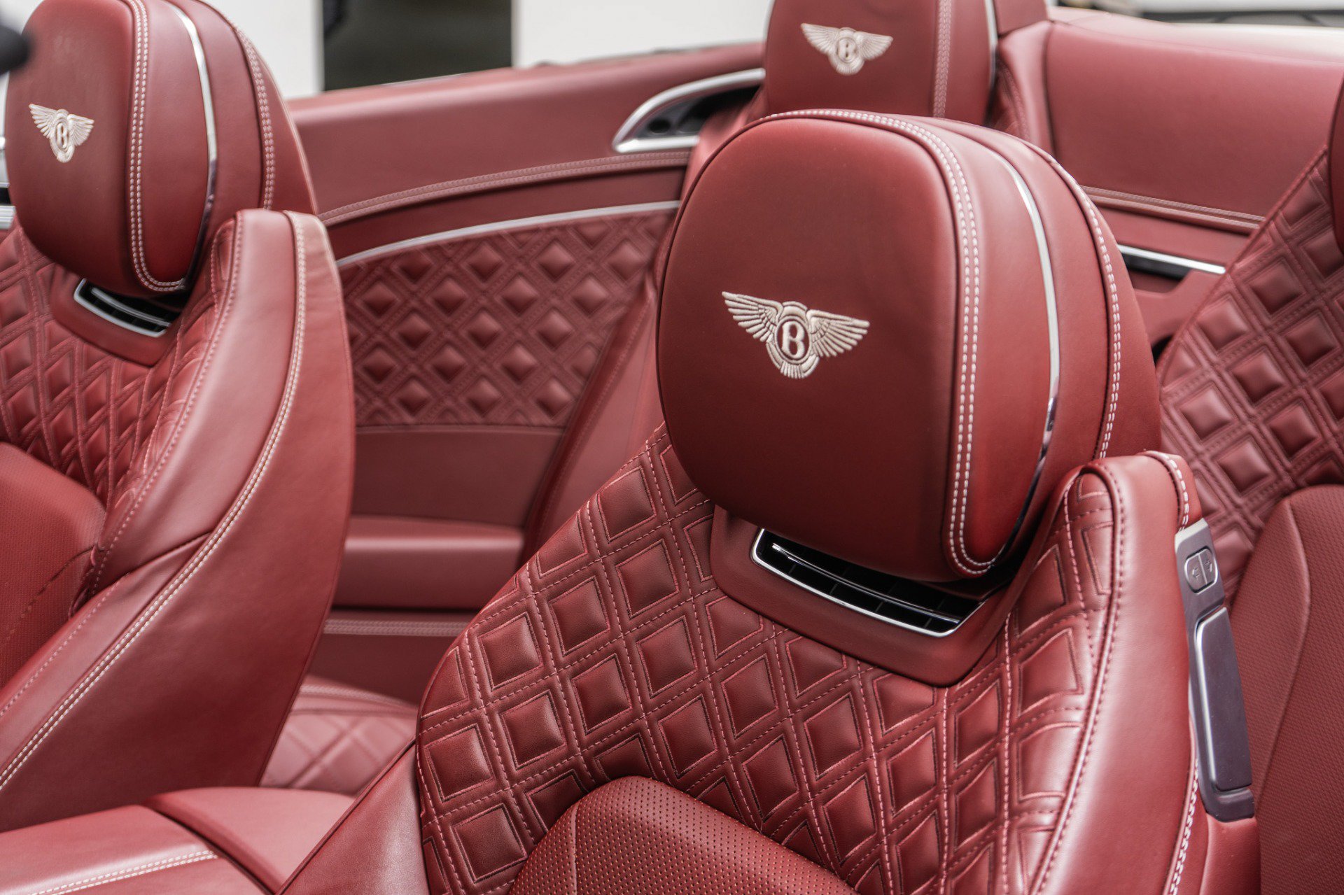 Used 2020 Bentley Continental GT V8 First Edition AWD/4WD image 26